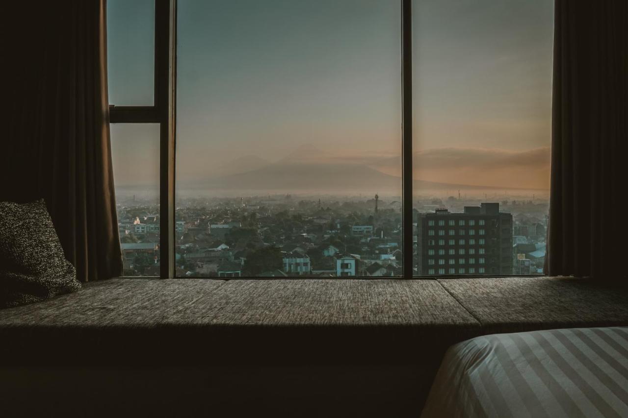 Hotel Pulang Ke Uttara à Kejayan Extérieur photo